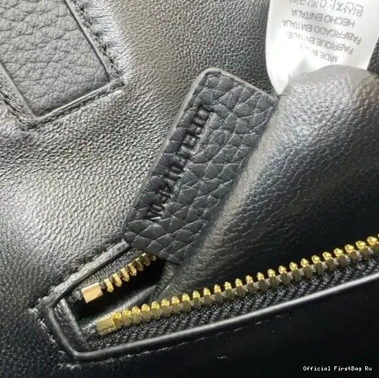 Official First Bag Ru BURBERRY Small Frances Bag 0520